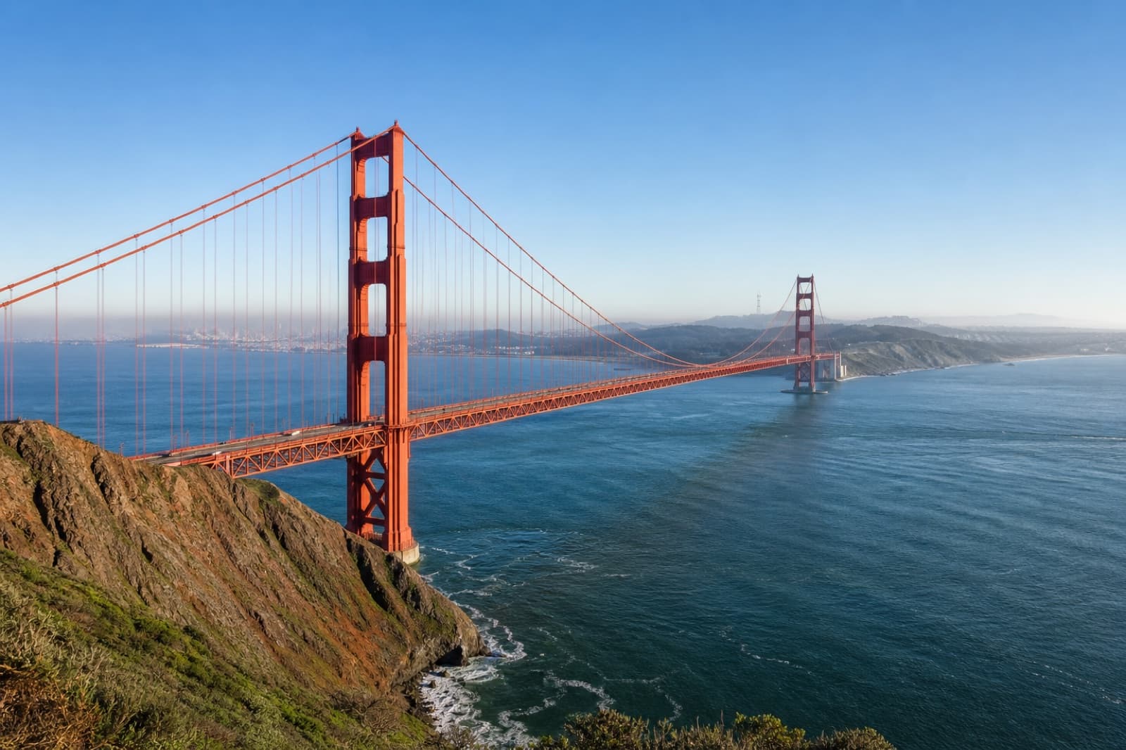 Golden Gate Bridge spanning San Francisco Bay